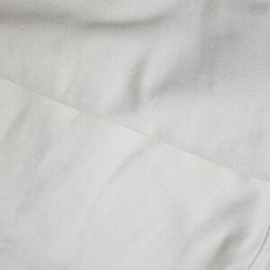 Ladies off white bootleg pants